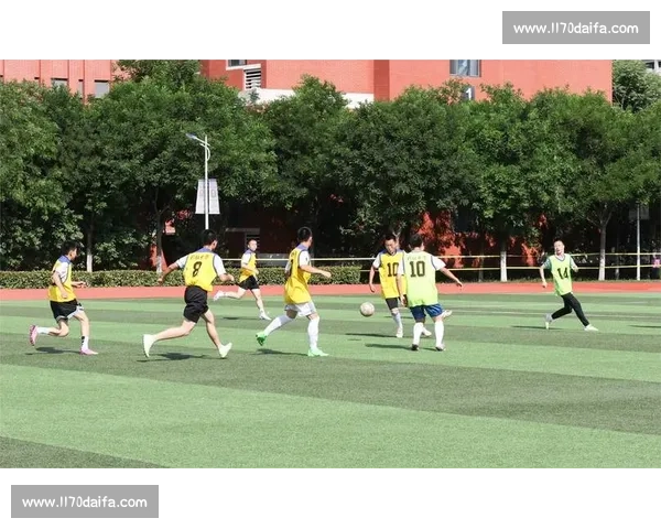 女子足球赛精彩纷呈 激发团队精神与竞技热情的新篇章