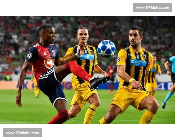 欧冠最新战报精彩纷呈豪门球队胜负悬念再起 - 副本 (2) 欧冠最新战报精彩纷呈豪门球队胜负悬念再起 - 副本 (2)